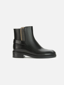 Elegant Minimalist Boot | Black