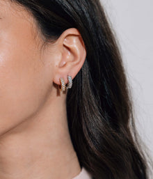 Elowen Huggie Hoops | 18K Gold | Cubic Zironia Stones