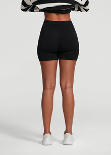 Everyday Knit Shorts | Black