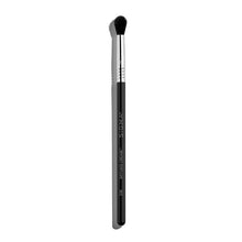 Diffused Crease Brush | E38