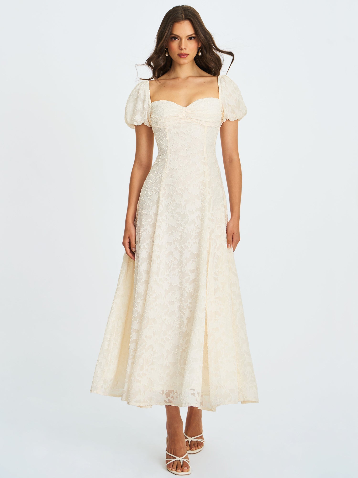 Pandora Bubble Sleeve Backless Maxi Dress | White