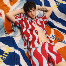 The Squiggle Short | Light Cherry Blue