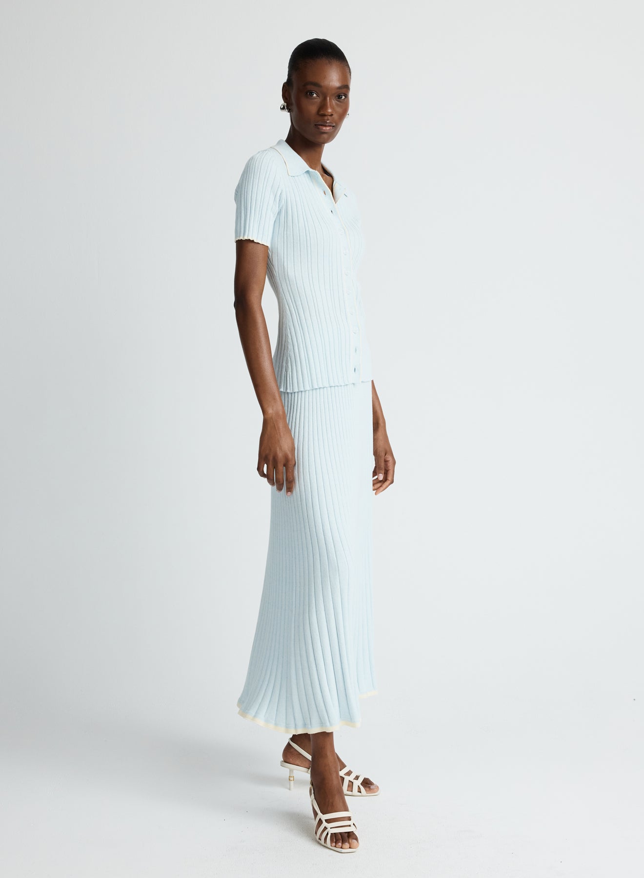 Avi Top | Glacier W/ Silence Trim