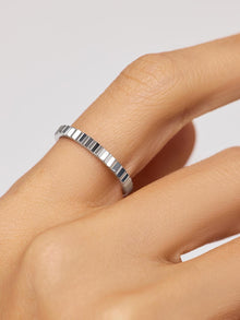 Slim Nova Ring | 10K Solid White Gold