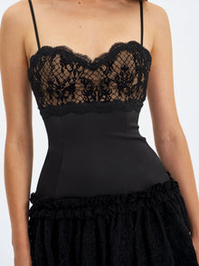 Umra Contrast Lace Sweetheart Gathered Mini Dress | Black