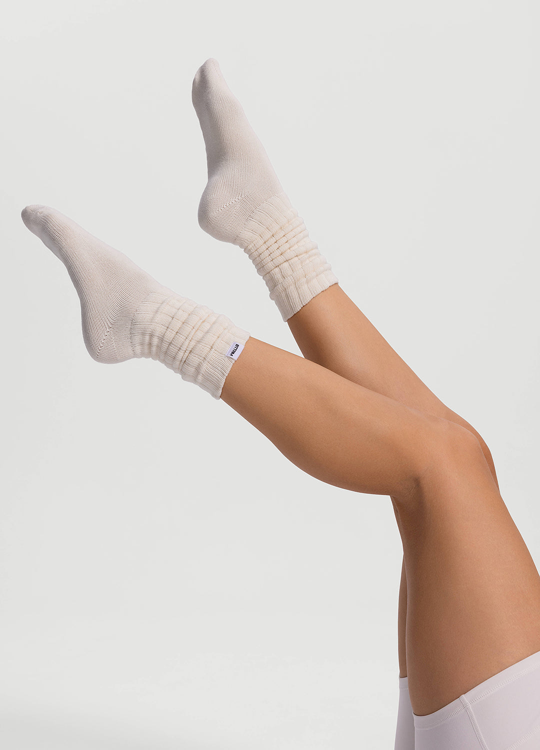 Unisex Cotton Slouch Socks | White
