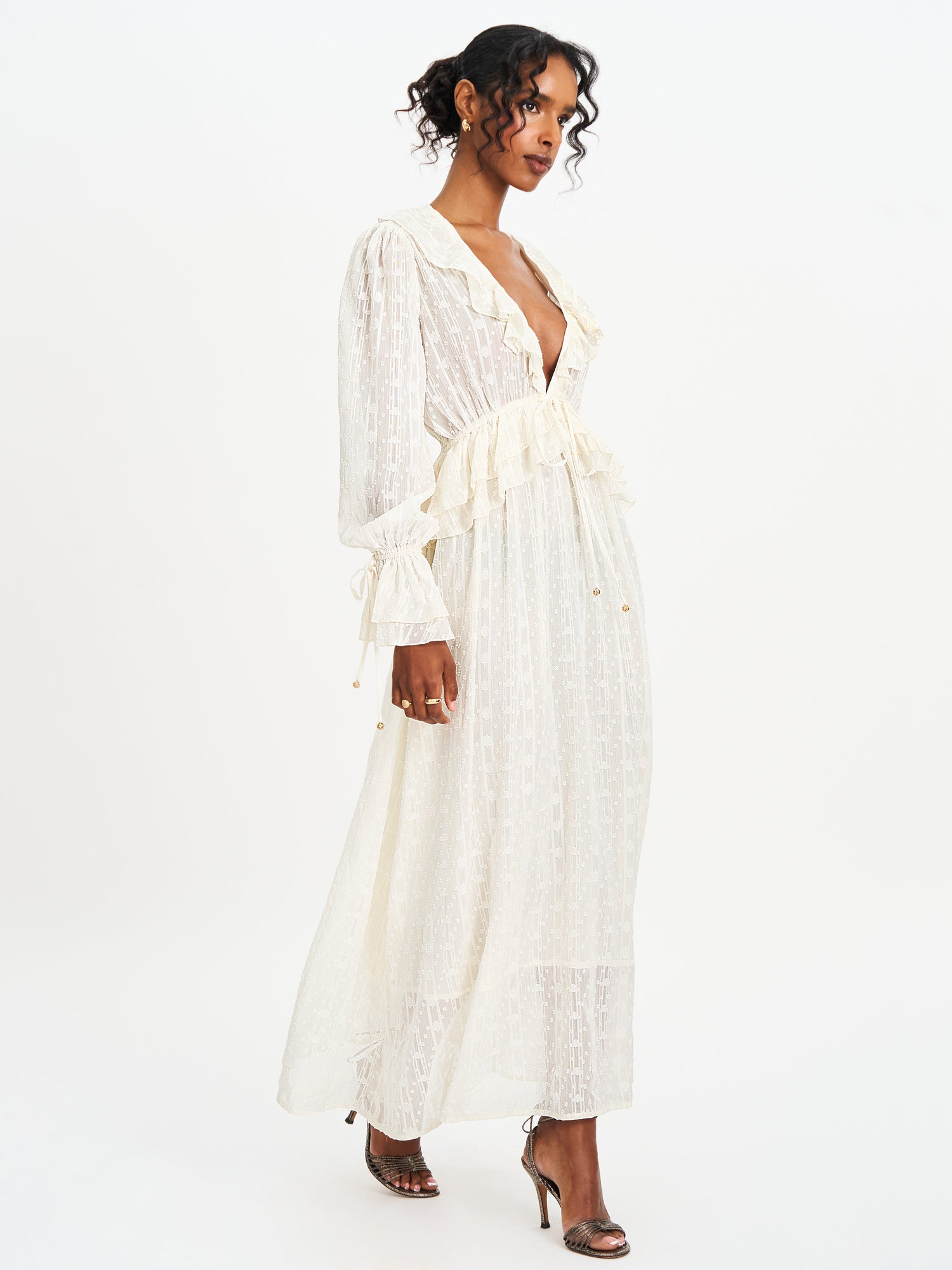 Safiya Jacquard Chiffon Long Sleeve Maxi Dress | White