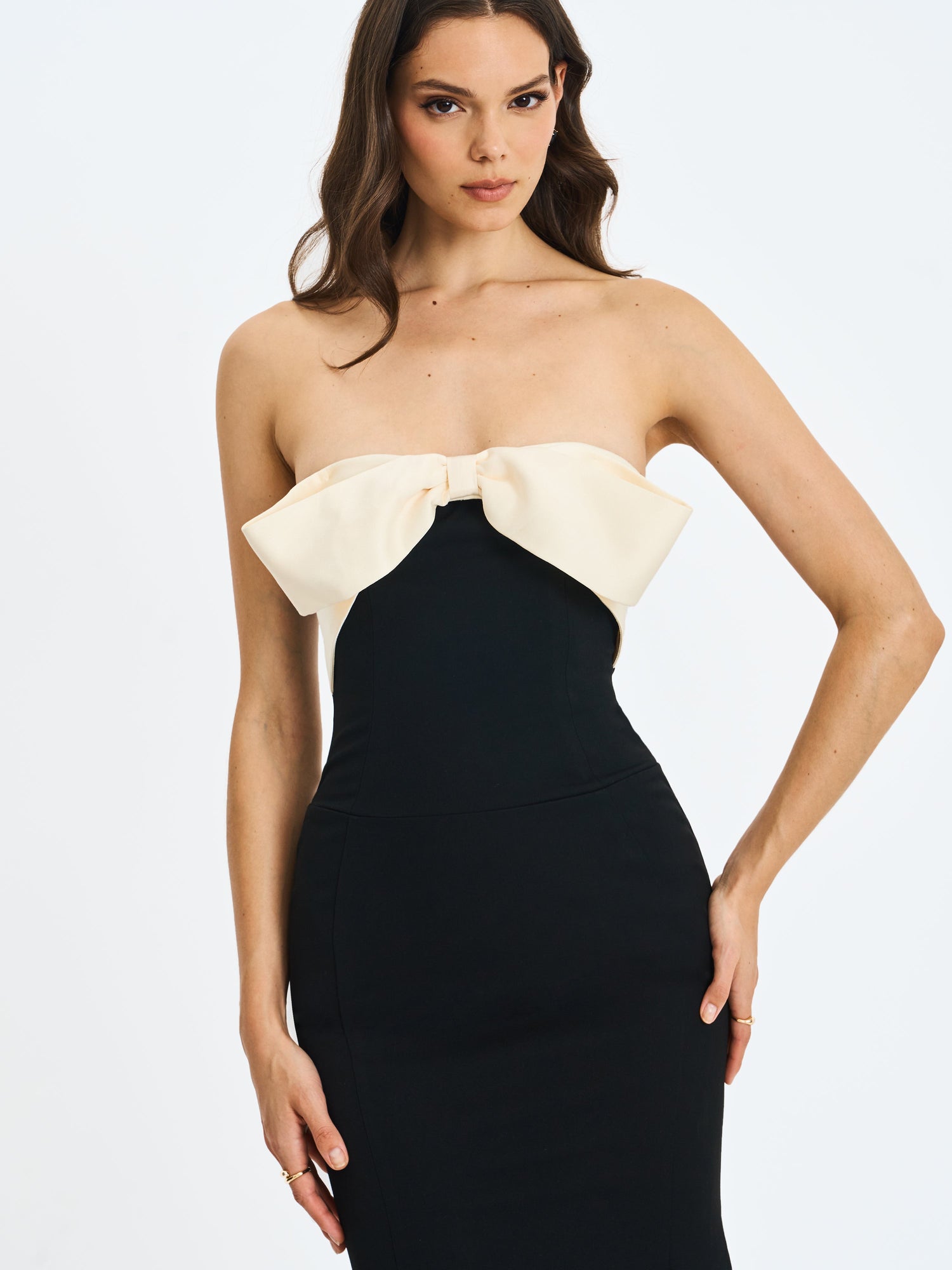 Saige Mermaid Midi Dress with Ivory Bow Bustline | Black