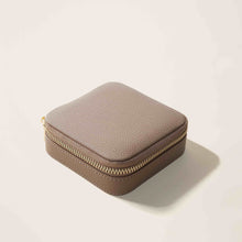 Jewelry Case_C_0176.jpeg