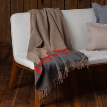 Canyon Throw | Taupe / Dark Grey / Paprika