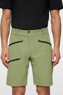 Men | Adrian Softshell Shorts | Oil Green