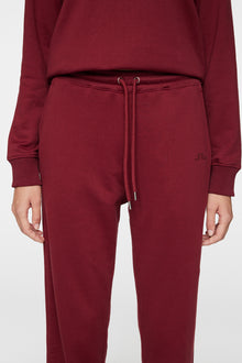 Women | W Alpha Pant | Cabernet