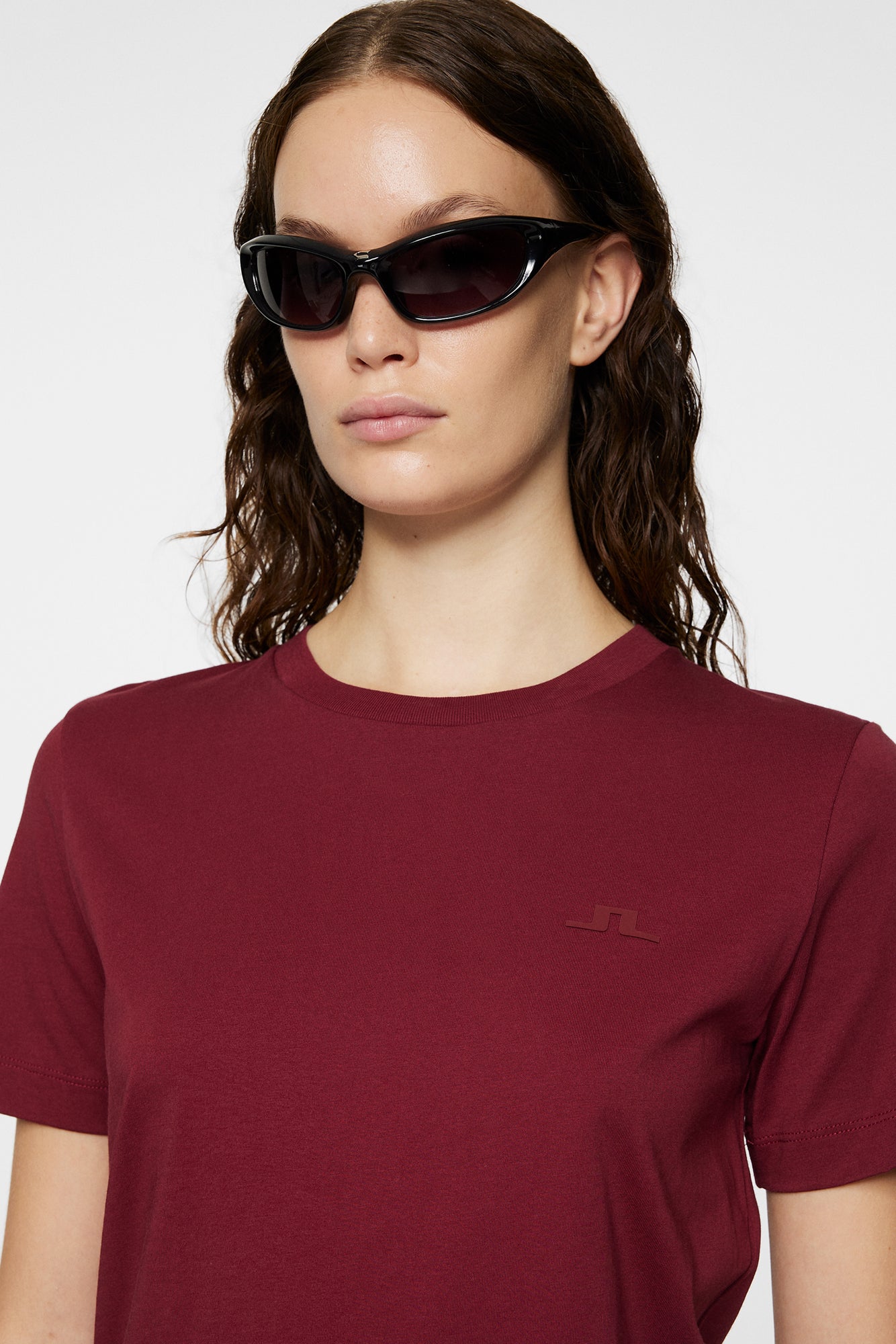 Women | W Alpha T-Shirt | Cabernet