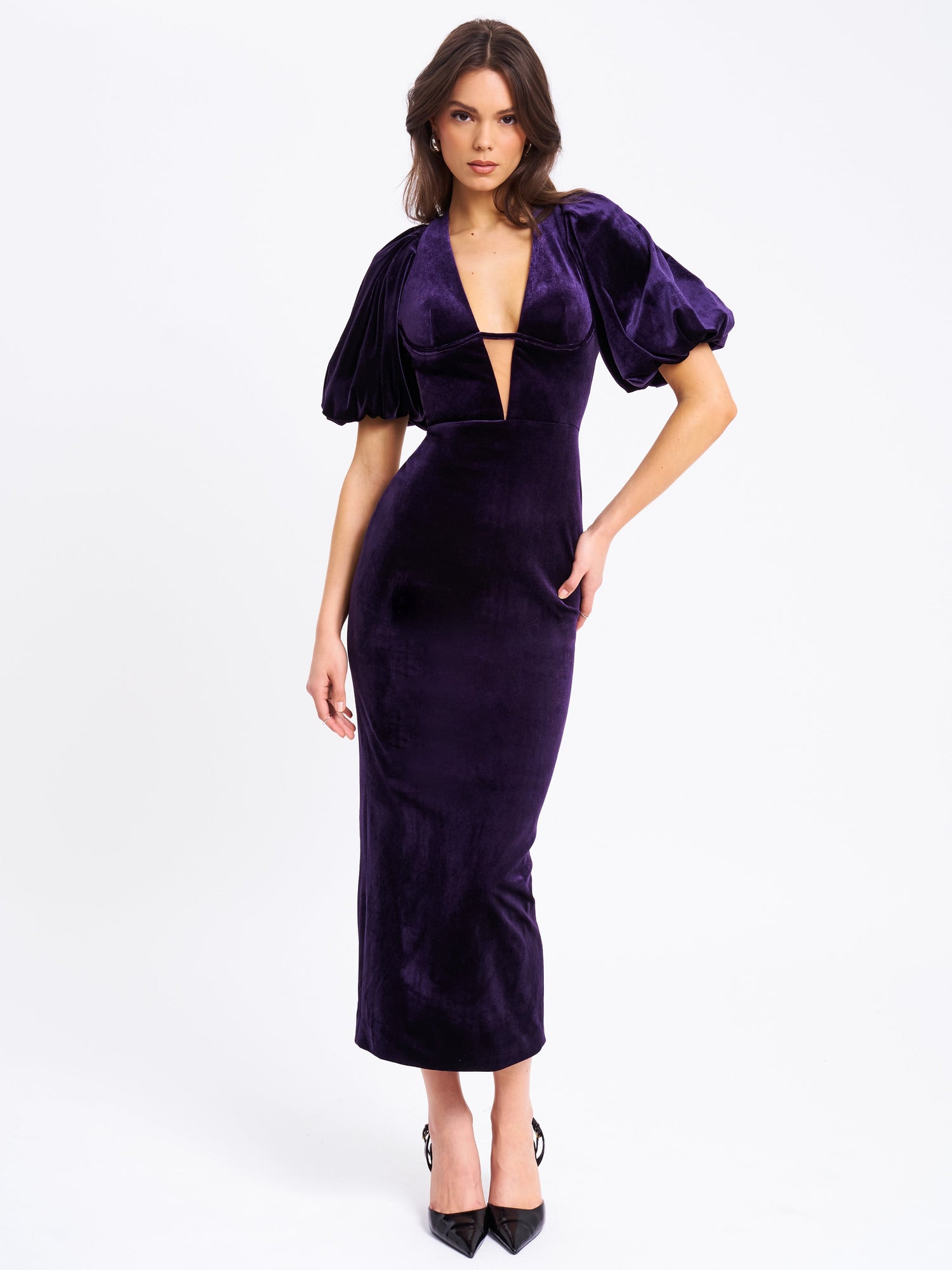 Coraline Velvet Bubble Sleeve Backless Maxi Dress | Purple