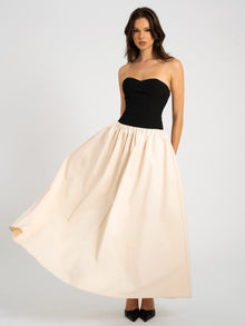 Sana Sweetheart Lace-up Back Drop Waist Maxi Dress | Black/Beige