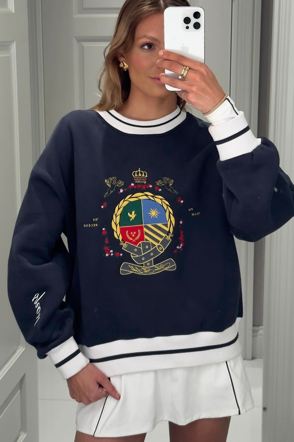 Herald Crest Sweatshirt | Navy
