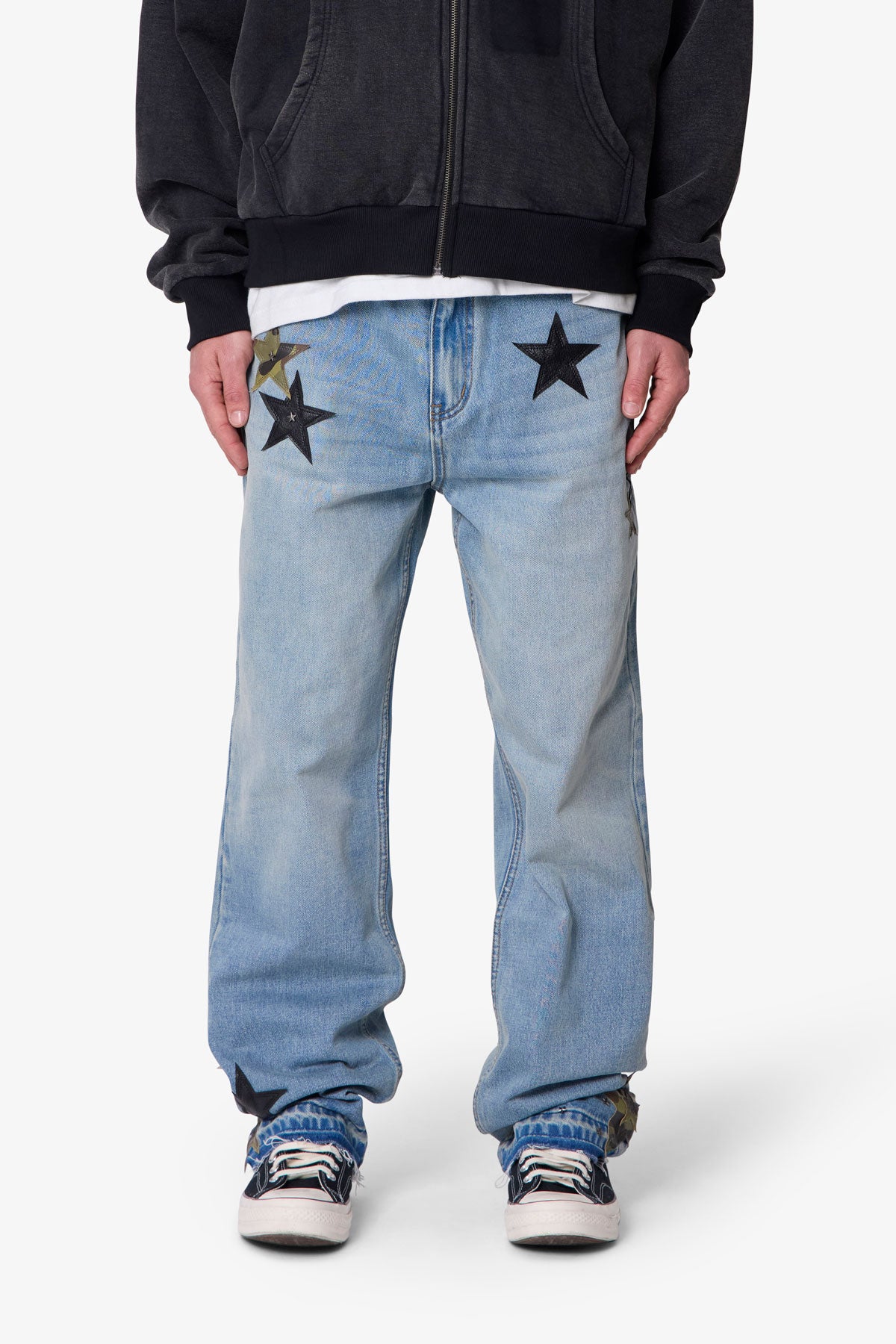 Baggy Camo Star Patch Denim | Medium Blue