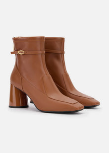 Boot | Brown