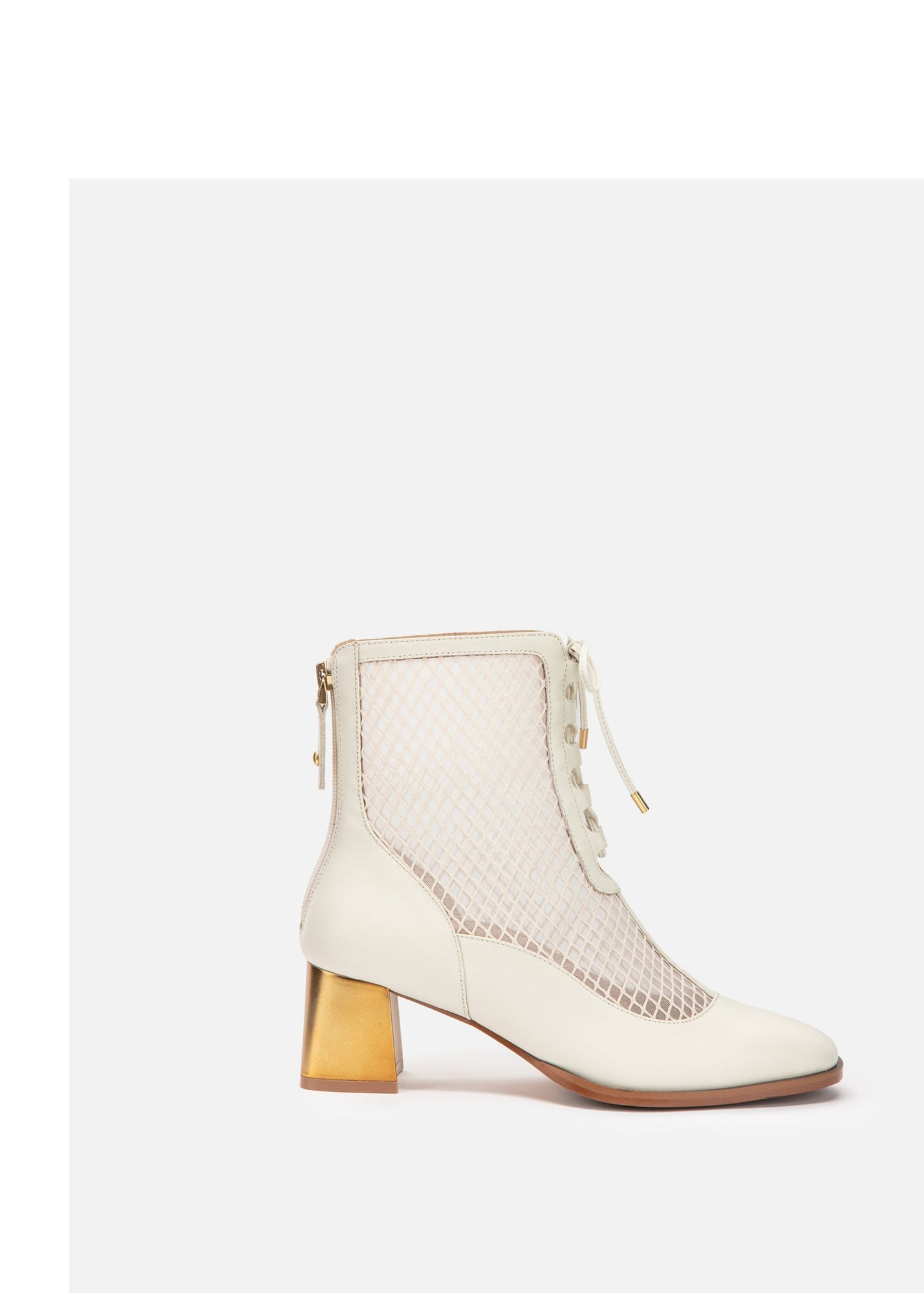 Boots | White