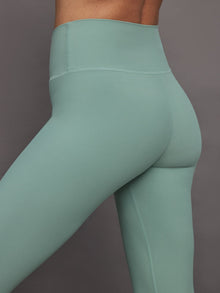 High Rise Legging in Melt | Granite Green