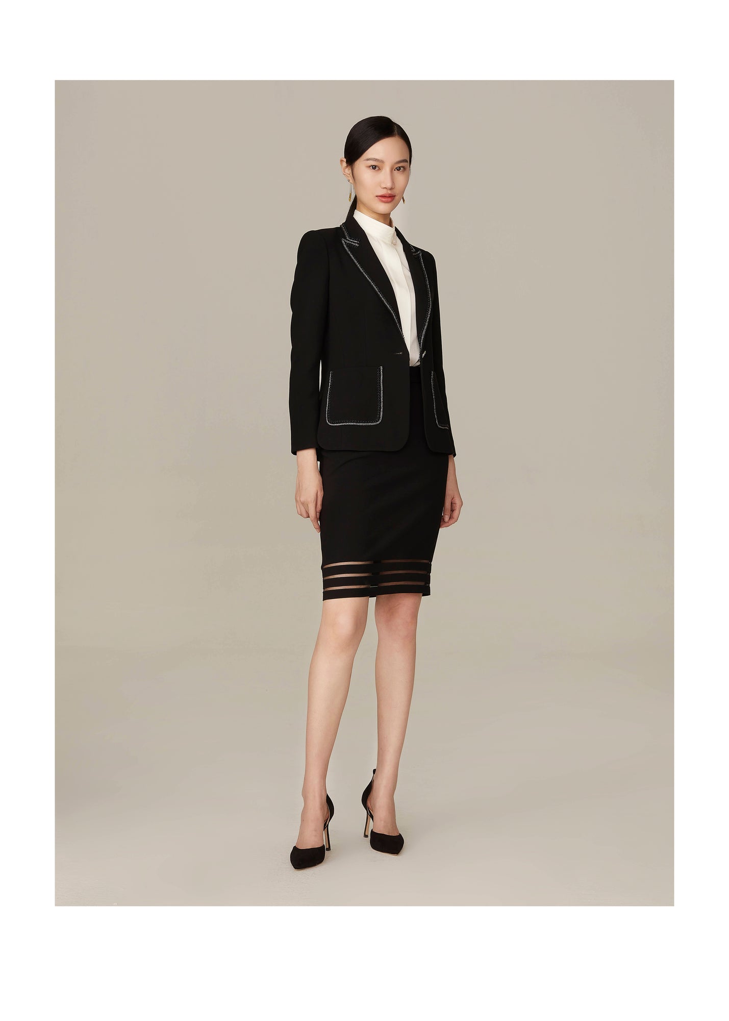 Contrast Detailing Blazer | Black