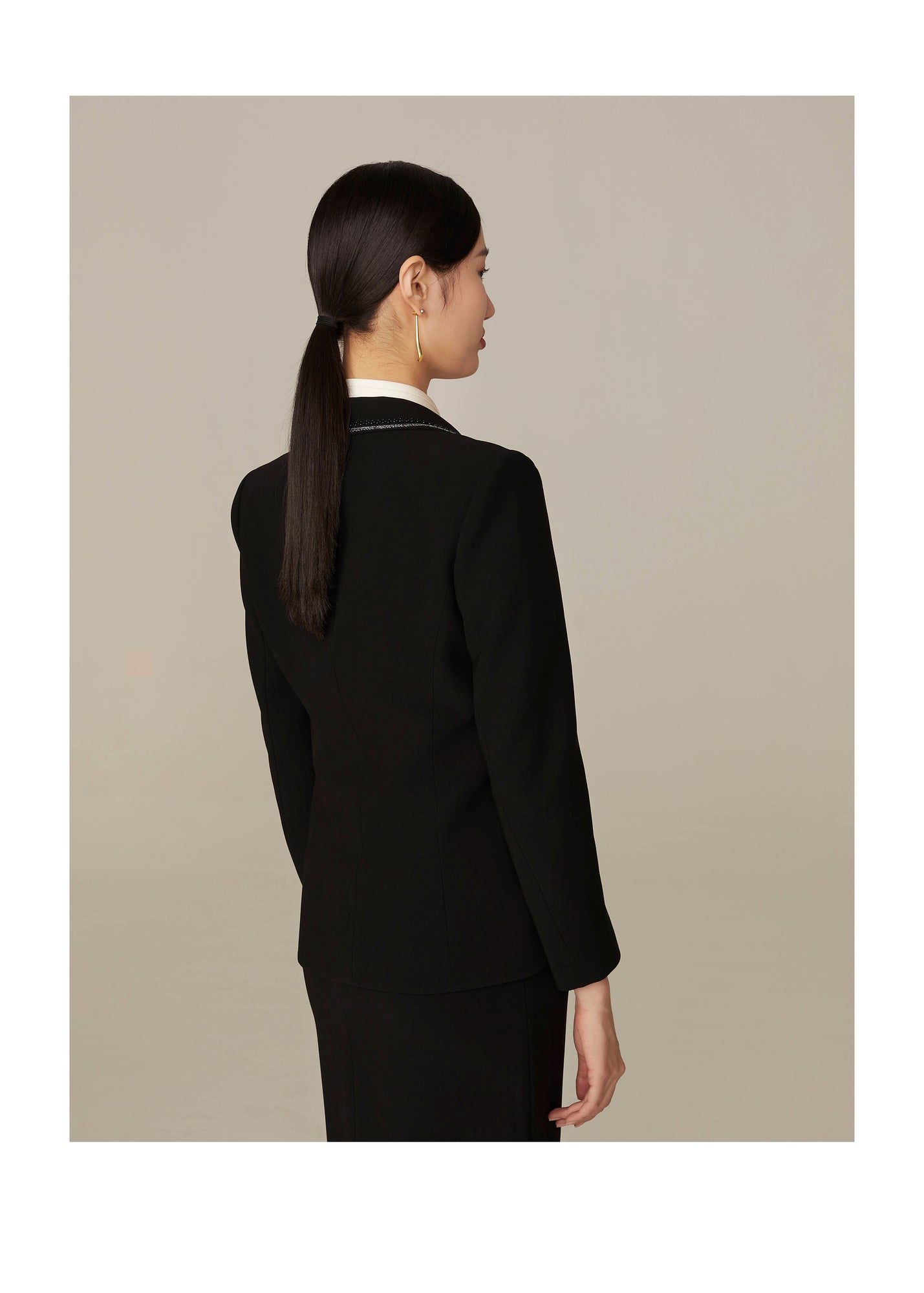 Contrast Detailing Blazer | Black