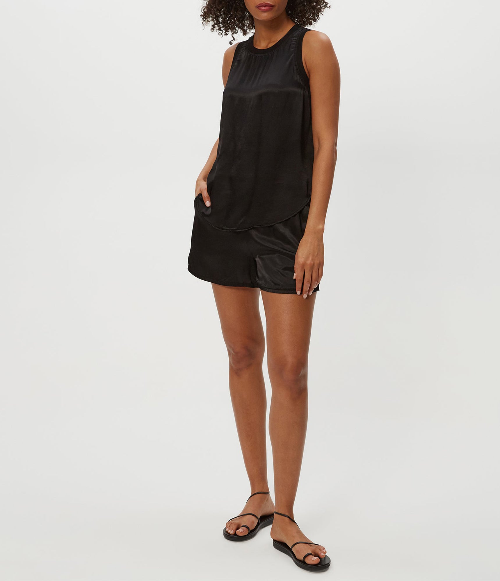 Walsh Satin Short | Black