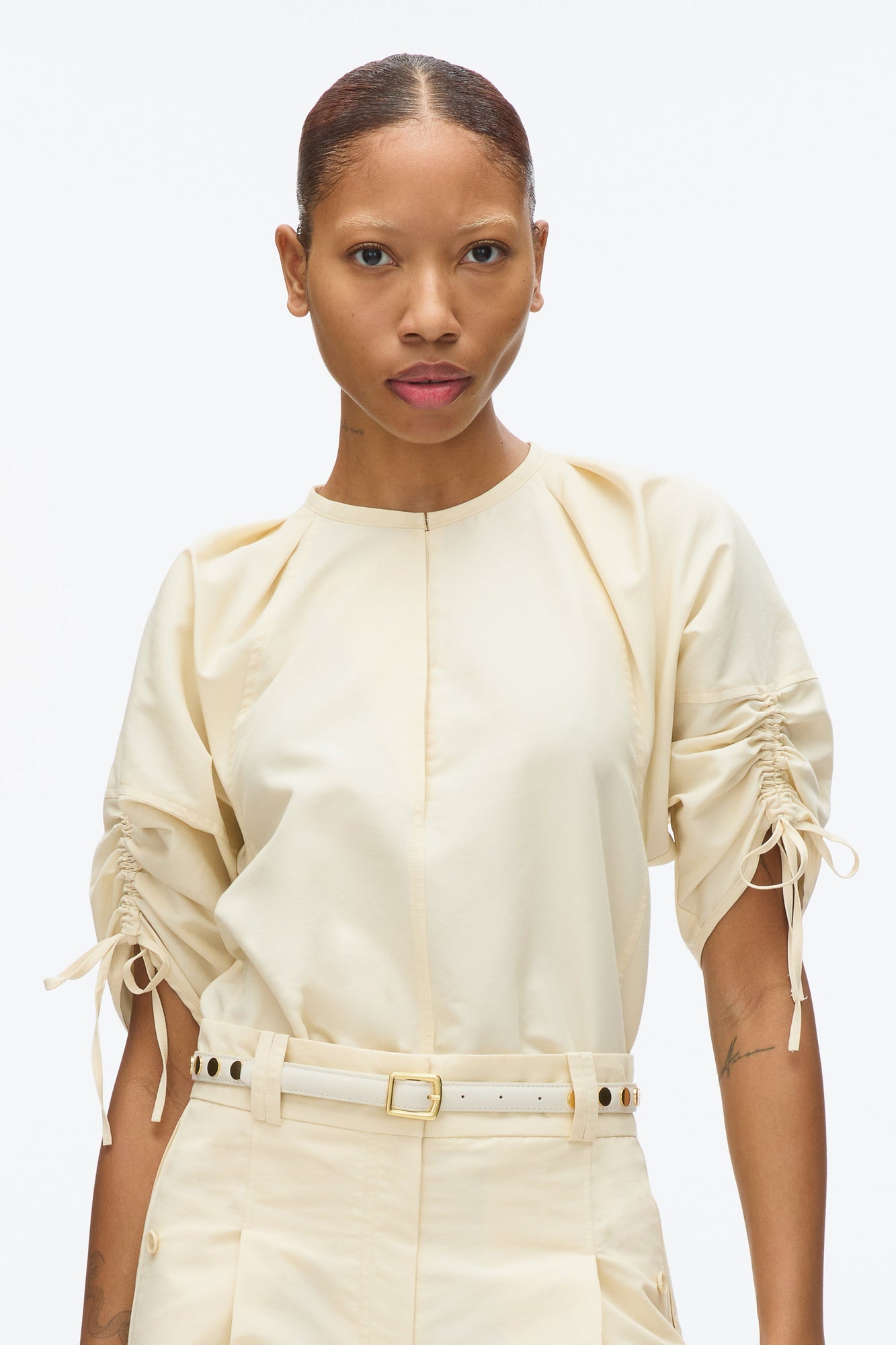 Gathered Sleeve Band Collar Top | Gardenia