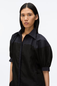 Lantern Sleeve Combo Shirt | Black/Midnight