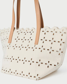 Color: Natural/Honey