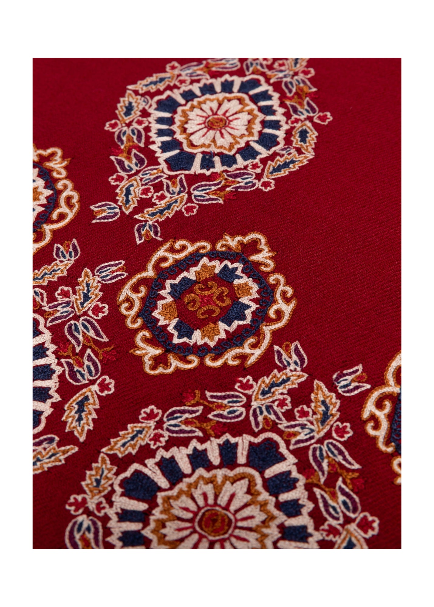 Embroidered Cashmere Scarf | Maroon