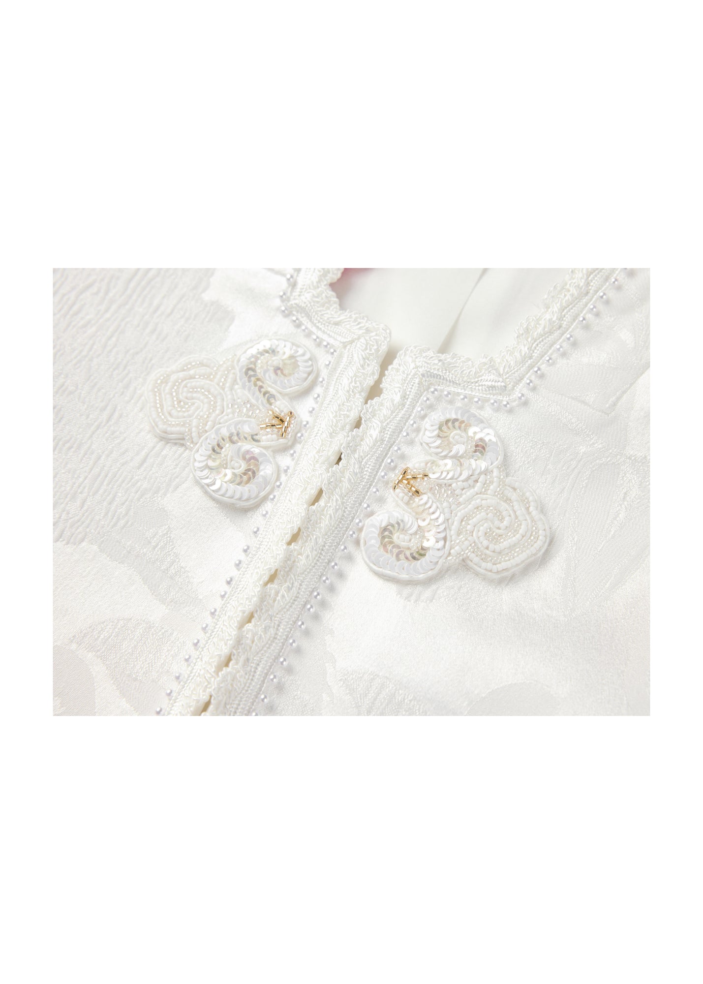 Embroidered Cropped Jacket | White