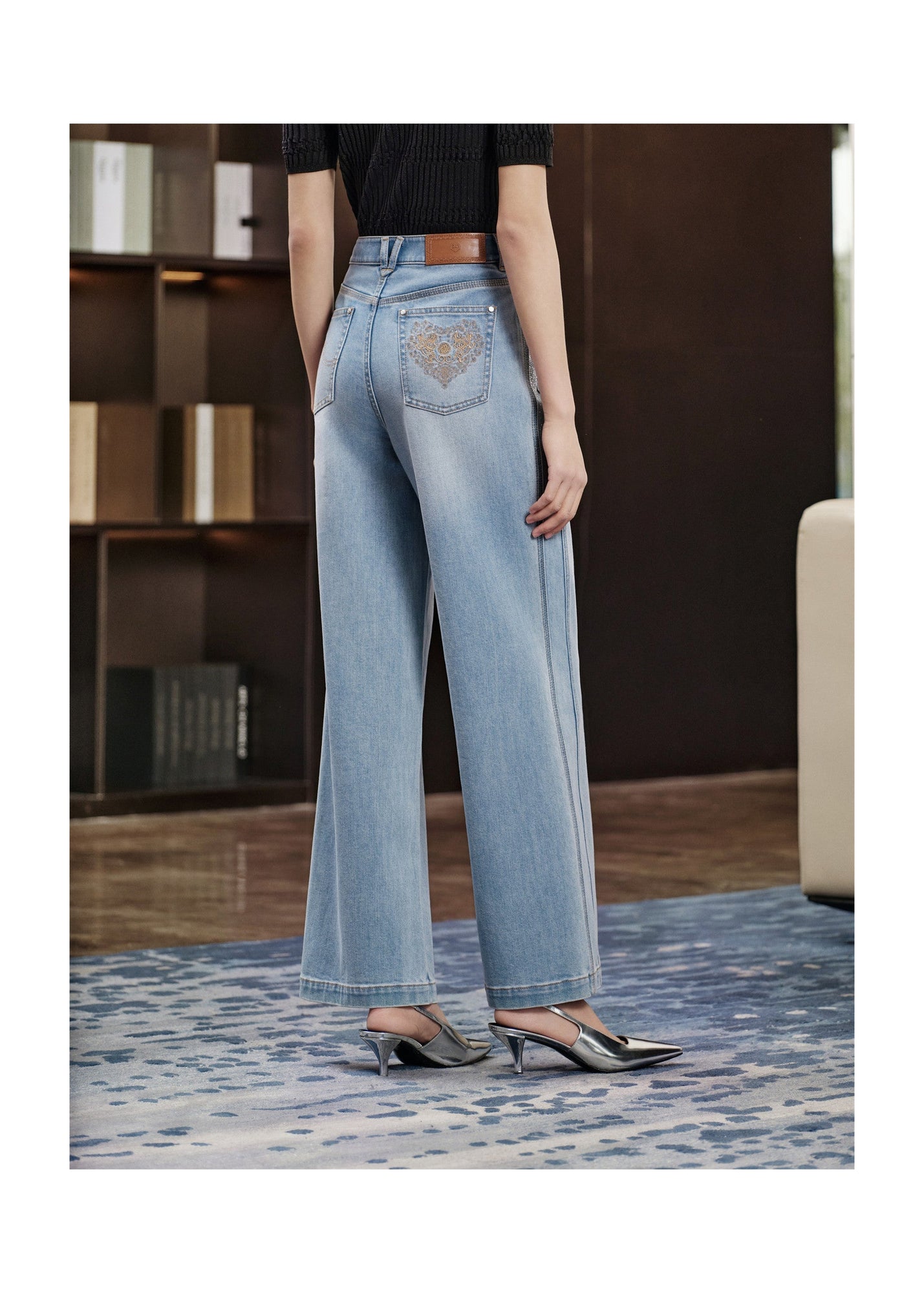 Embroidered Jeans | Blue