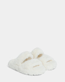 Cozy up in style with Rudsaks ZETA - 8224508 Iceland: fluffy white faux fur womens slippers featuring open toes and thick, plush straps, set against a plain white background.