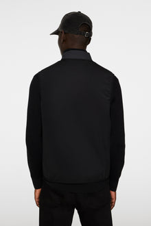 Men | Dobber Hybrid Vest | Black