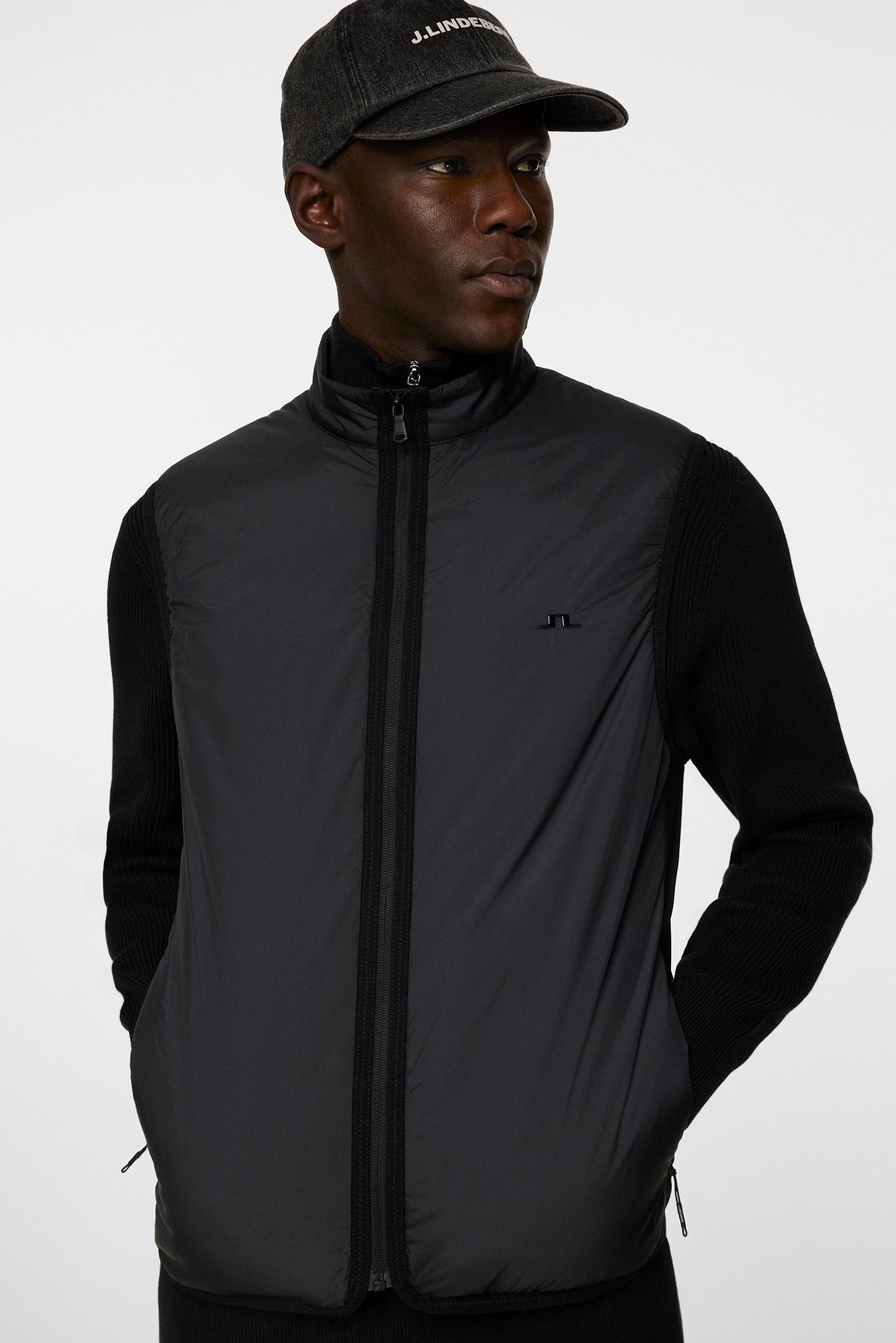 Men | Dobber Hybrid Vest | Black