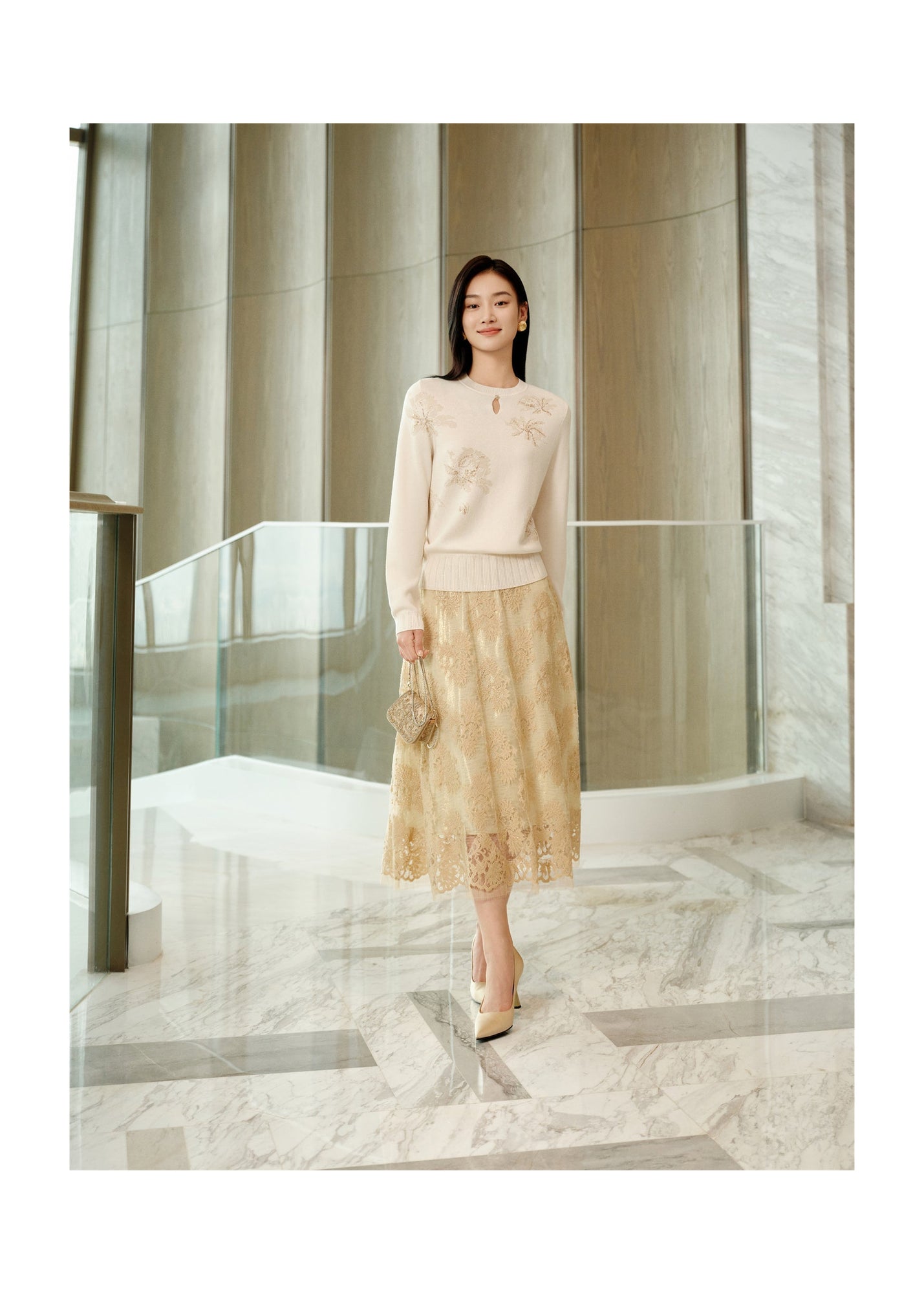 Floral Round-Neck Knit Sweater | Beige