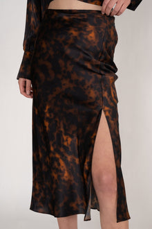 GINIA Thea Slim Line Skirt in Ember