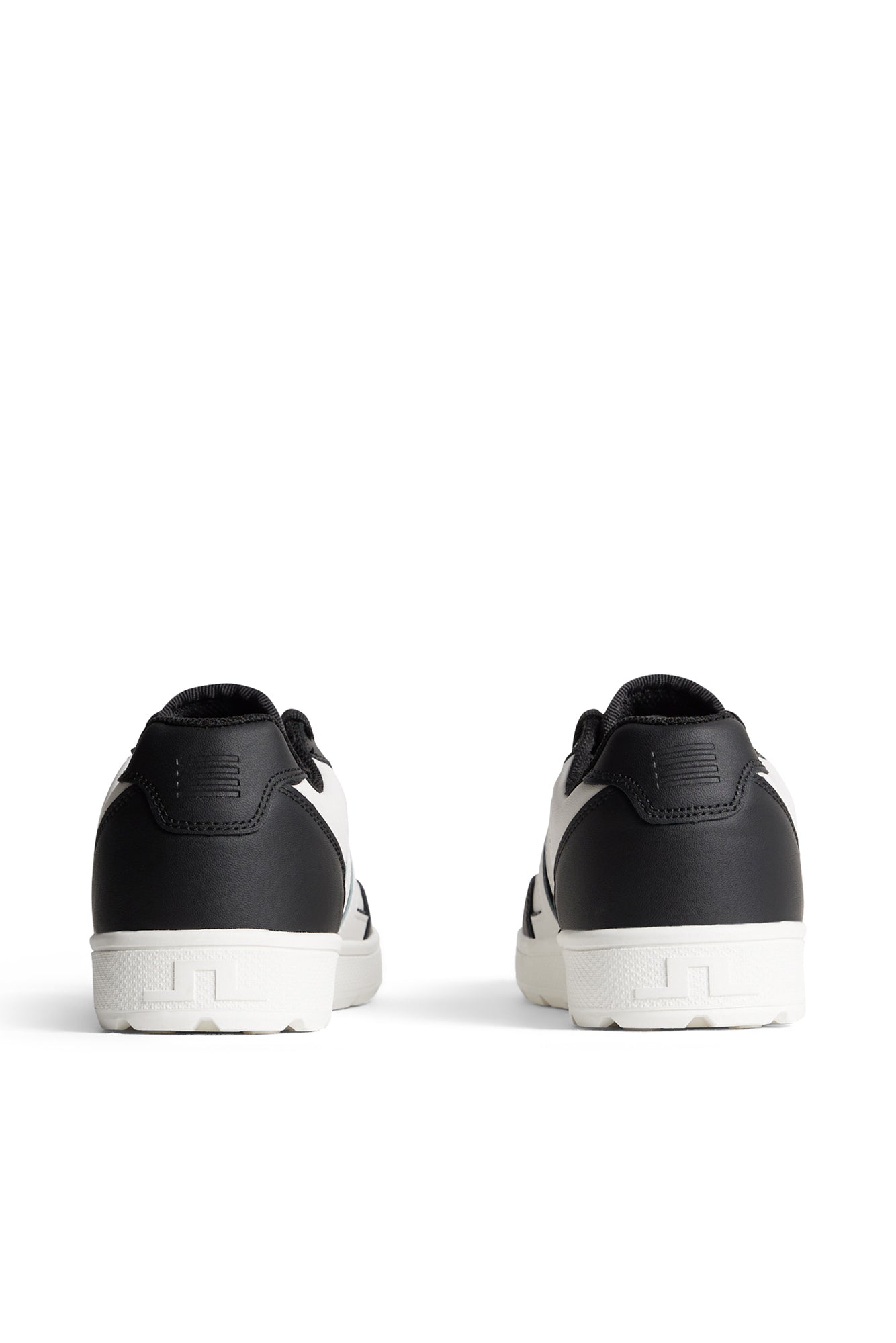 Women | Ace Low-Top Golf Sneaker | Black