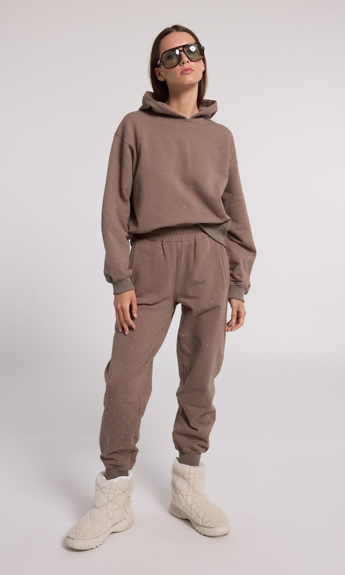 Ruel Crystal Sweatpants | Truffle/Truffle