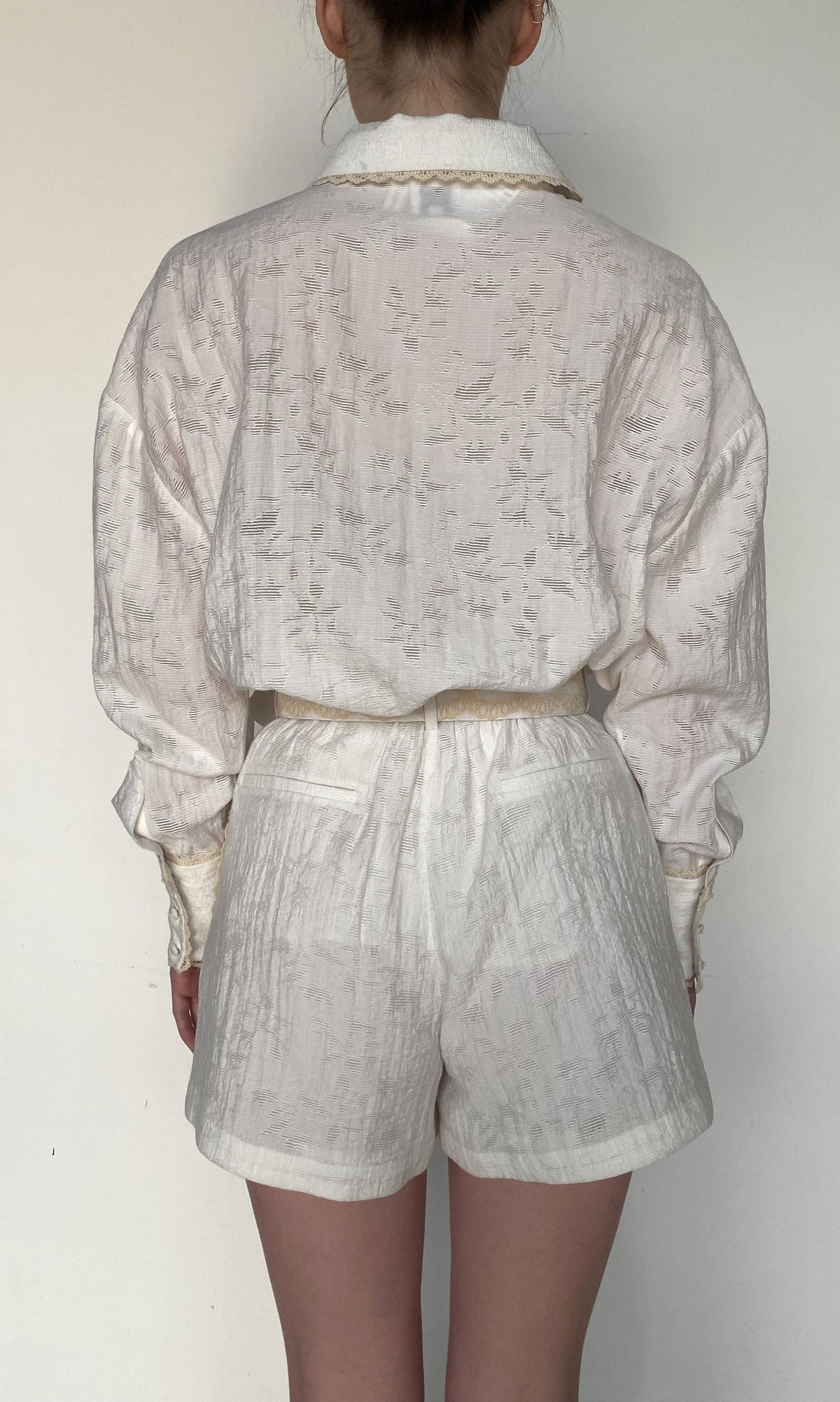 Womens | Anvi Viscose Nylon Jacquard Shorts With Buckle Belt | White