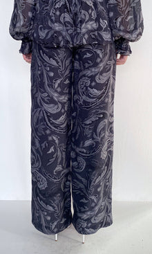 Hemant And Nandita | Atri Viscose Heavy Crepe Straight Pants | Grey