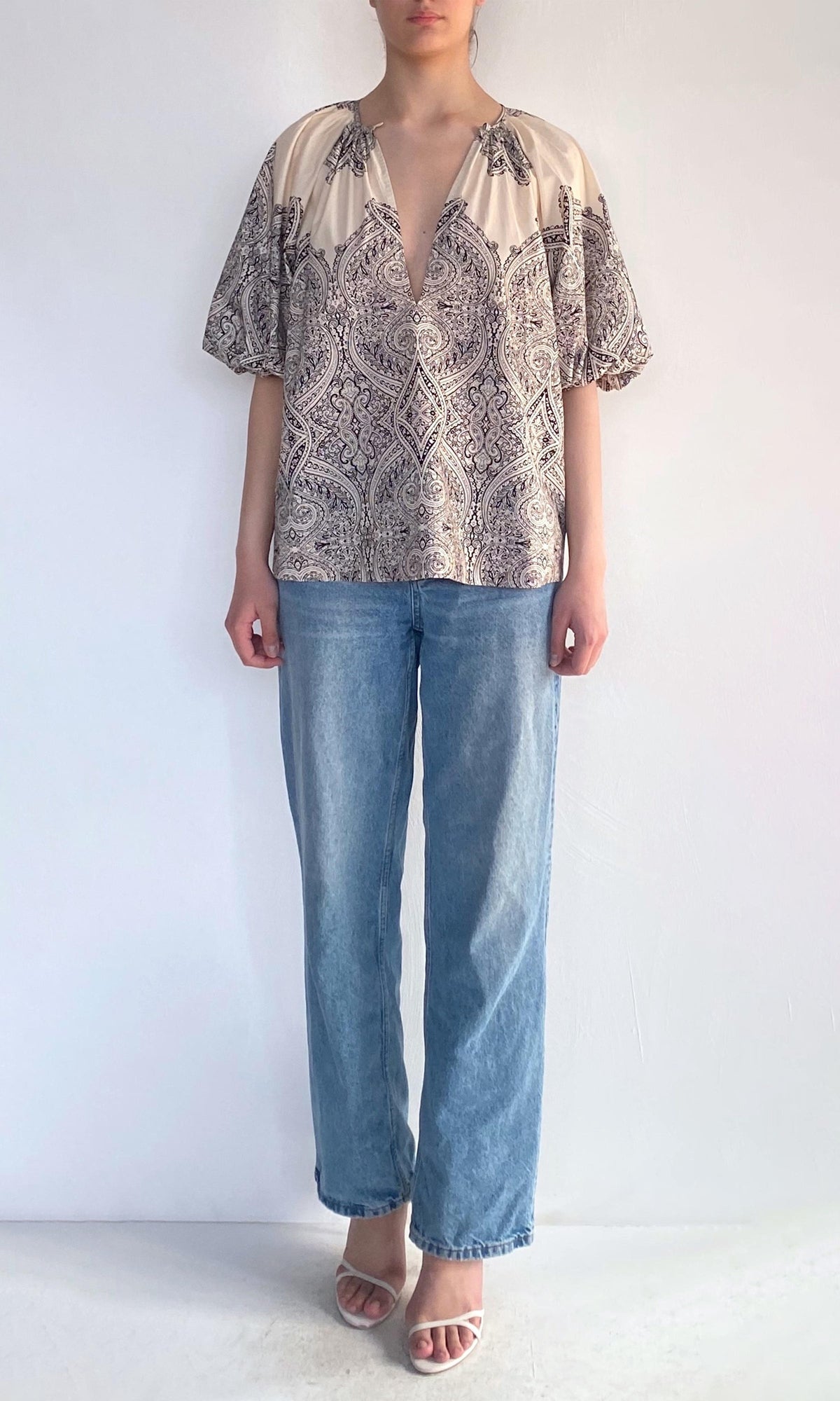 Hemant And Nandita | Chavi Cotton Poplin Raglan Sleeve Top | Eggshell