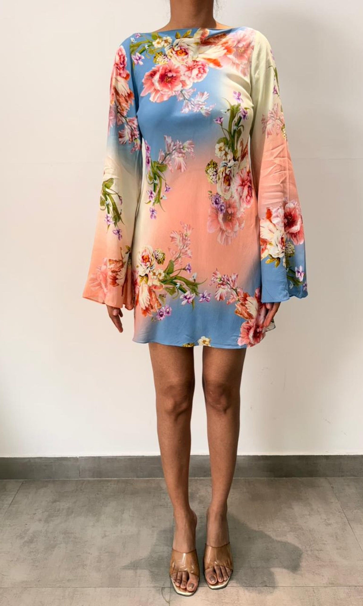 Hemant And Nandita | Inv Viscose Heavy Crepe Short Dress With Flared Bell Sleeves | Pink Floral