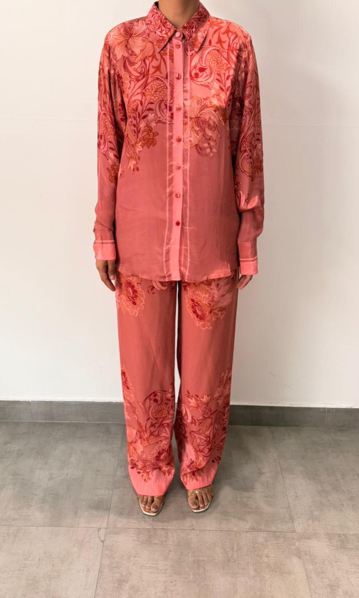 Hemant And Nandita | Inv Viscose Crepe Pant | Vine Floral