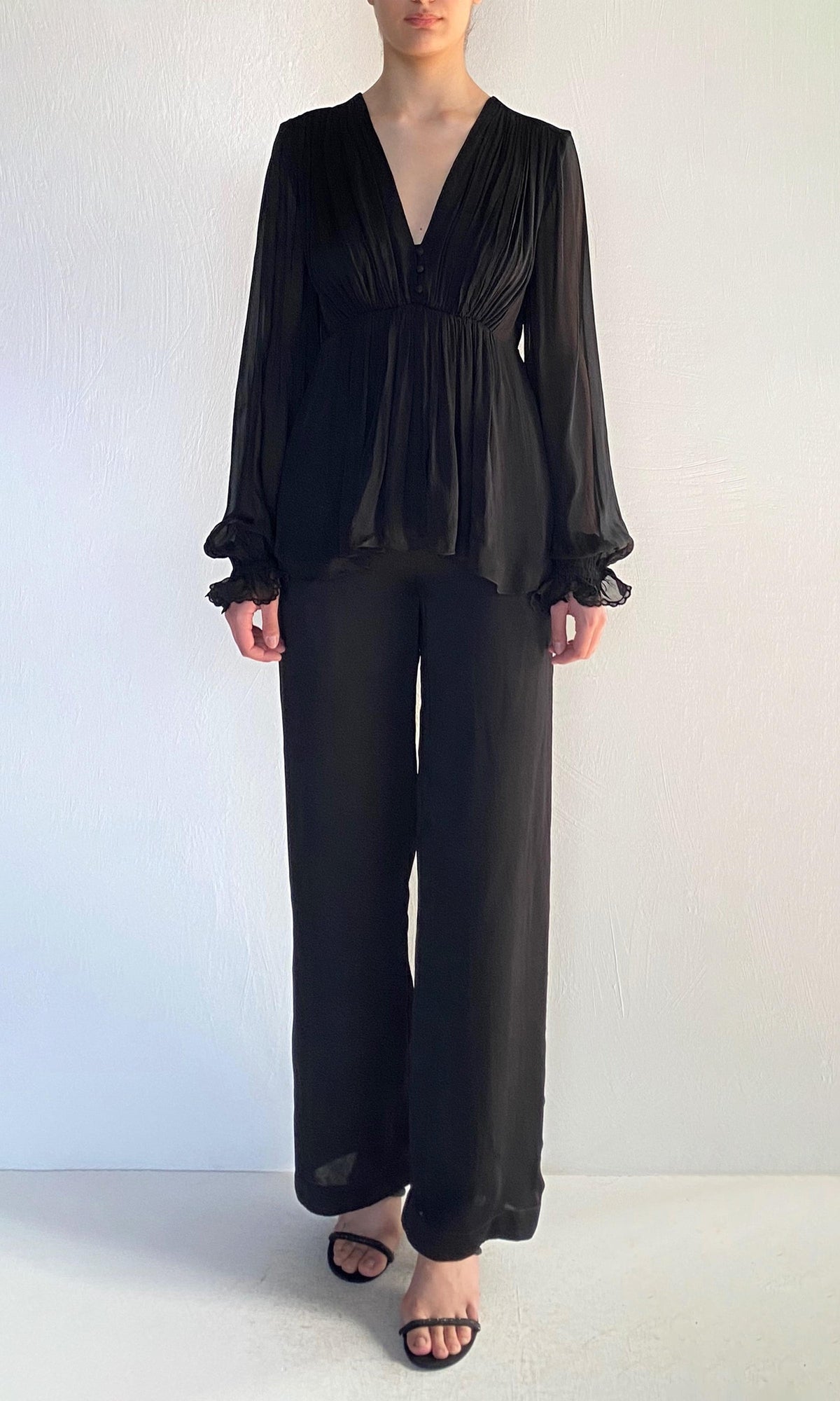 Hemant And Nandita | Johi Viscose Flat Chiffon Gathered Top | Black