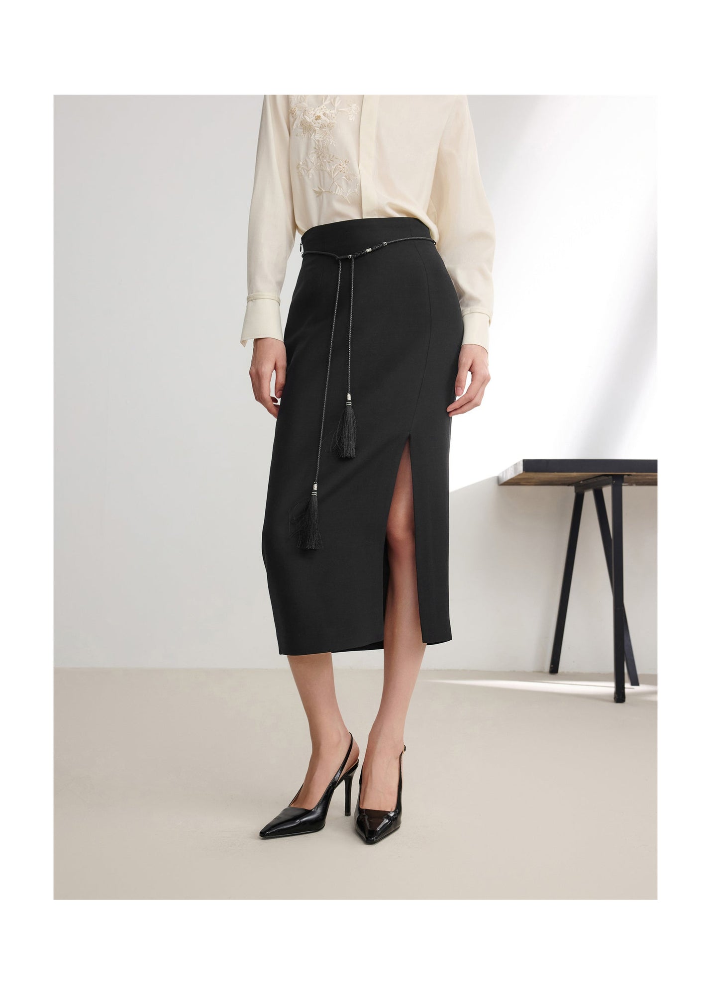 High-Waisted Maxi Skirt | Black