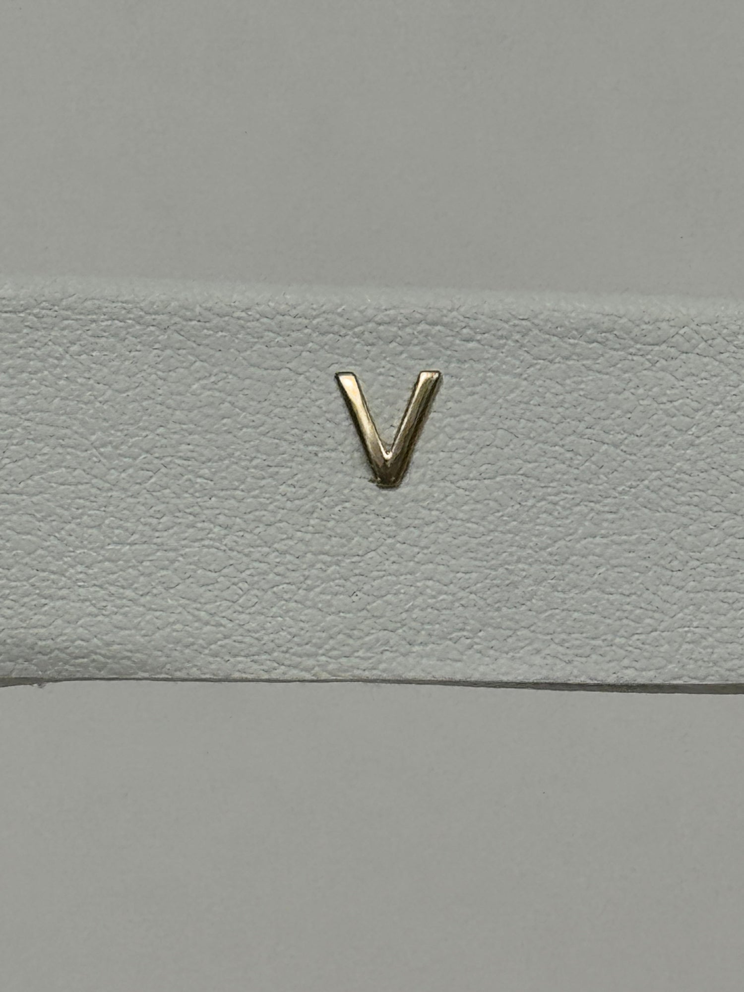 Good Girl Initial Stud | 10K Yellow Gold