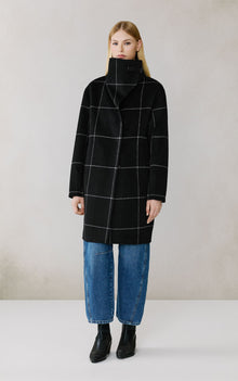 Jackie-P Cocoon Coat In Double Face Wool | Black-Powder