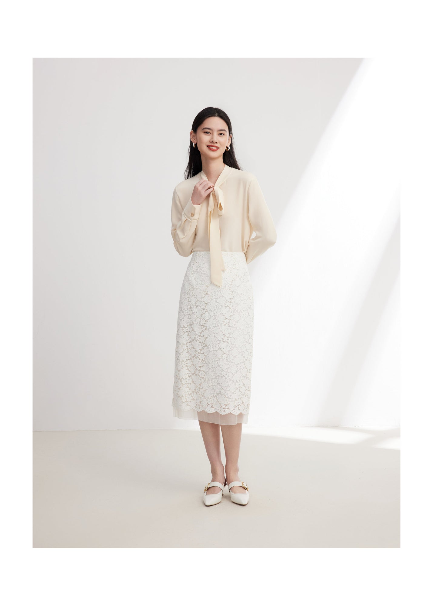 Lace Midi Skirt | White